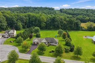120 Cider Mill Rd, Longswamp Twp, PA 19539 - Photo 7