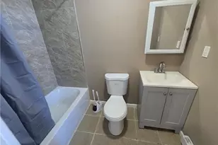 1135 E 4th St, Bethlehem City, PA 18015 - Photo 3