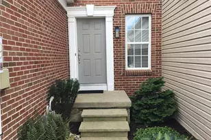 5276 Blue Sky Dr, South Whitehall Township, PA 18069 - Photo 3