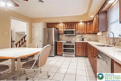 4036 Wedgewood Road, South Whitehall Township, PA 18104 - Photo 23