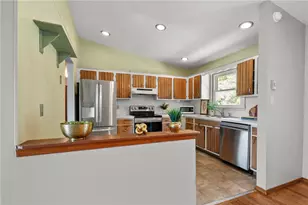 3073 Cooks Creek Rd, Springfield Twp, PA 18077 - Photo 9