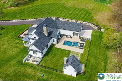 4850 W Hopewell, Upper Saucon Township, PA 18034 - Photo 5