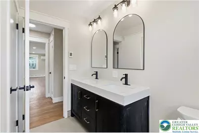 515 E 2nd Street, Northampton Boro, PA 18067 - Photo 13