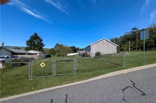 646 Lehigh Gap St, Walnutport Boro, PA 18088 - Photo 25