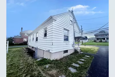 124 E Lawn, Upper Nazareth, PA 18064 - Photo 5