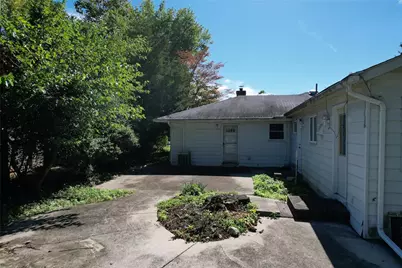 3015 Lindberg Avenue, Allentown City, PA 18103 - Photo 17