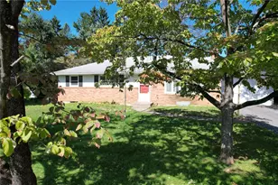 3015 Lindberg Ave, Allentown City, PA 18103 - Photo 9