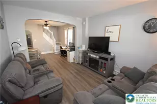 470 W Berwick St, Easton, PA 18042 - Photo 3
