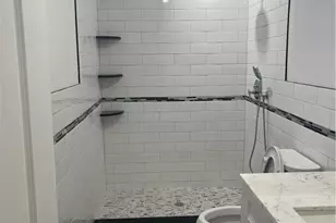 139 Main St, Nazareth Boro, PA 18064 - Photo 11