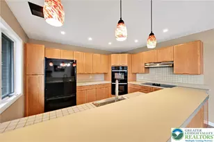 423 Hickory Dr, West Brunswick Twp, PA 17922 - Photo 11