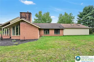423 Hickory Dr, West Brunswick Twp, PA 17922 - Photo 3