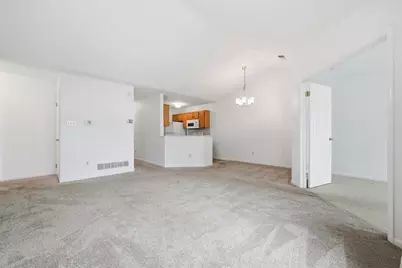 112 Lindfield Circle, Macungie Boro, PA 18062 - Photo 7