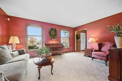 1920 Belleview Drive, Whitehall Township, PA 18052 - Photo 9