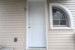 828 Kieffer St, Fountain Hill Boro, PA 18015 - Photo 3