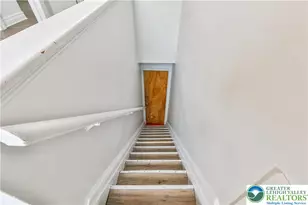 39 N 11th St, Allentown City, PA 18101 - Photo 5