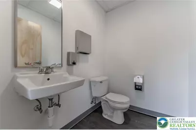 5851 Nor Bath Boulevard, East Allen Township, PA 18014 - Photo 9