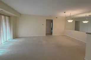 2776 Rolling Green Pl, Lower Macungie Township, PA 18062 - Photo 3