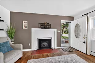 619 Parkway Rd, South Whitehall Township, PA 18104 - Photo 11
