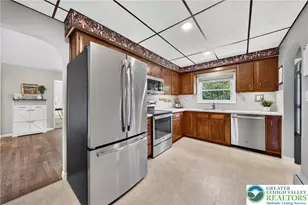 619 Parkway Rd, South Whitehall Township, PA 18104 - Photo 21