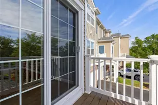 876 Nittany Ct, South Whitehall Township, PA 18104 - Photo 5