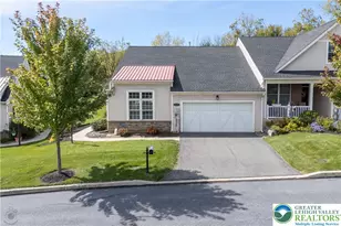 5535 Bayberry Ln, Whitehall Township, PA 18052 - Photo 3