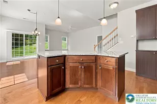 5535 Bayberry Ln, Whitehall Township, PA 18052 - Photo 13