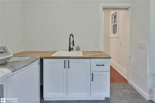 433 Seneca St, Bethlehem City, PA 18015 - Photo 27