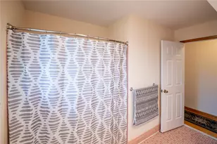 171 Victory Ln, Nazareth Boro, PA 18064 - Photo 21