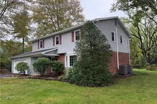 1967 Robin Ct, Lower Saucon Township, PA 18015 - Photo 1