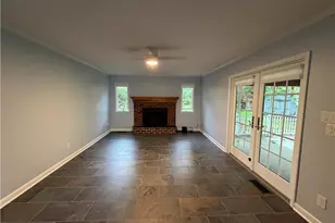 1967 Robin Ct, Lower Saucon Township, PA 18015 - Photo 15