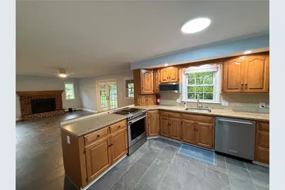 1967 Robin Court, Lower Saucon Township, PA 18015 - Photo 11