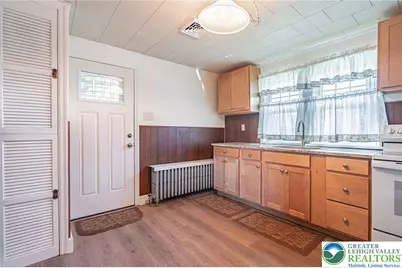 2 S 4th Street, Coplay Boro, PA 18037 - Photo 23