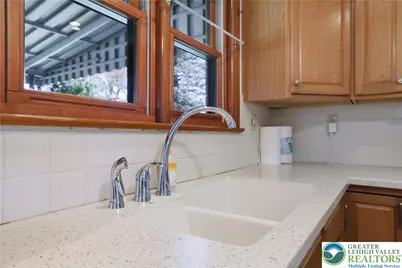1539 Spring Garden Street, Wilson, PA 18042 - Photo 13