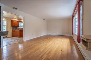 774 Butternut Ln, Easton, PA 18045 - Photo 5
