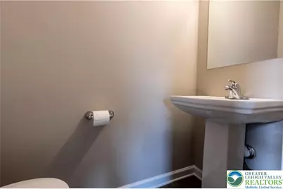 4070 Winfield Terrace, Palmer Twp, PA 18045 - Photo 17