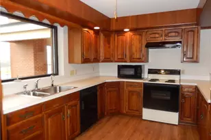 4240 Tilghman St, South Whitehall Township, PA 18104 - Photo 3