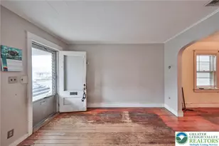 2409 Lennox St, Wilson Boro, PA 18042 - Photo 9