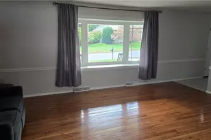 3039 Magnolia Cir, Lower Macungie Township, PA 18062 - Photo 7