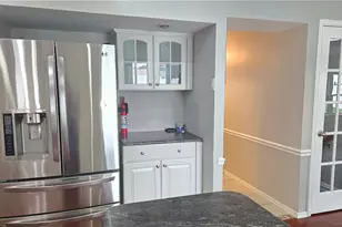 3039 Magnolia Cir, Lower Macungie Township, PA 18062 - Photo 13