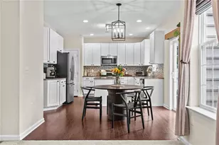 963 Spring White Dr, Upper Macungie Township, PA 18031 - Photo 7