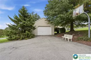 407 Danielle Dr, Bushkill Twp, PA 18064 - Photo 59
