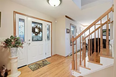 407 Danielle Drive, Bushkill Twp, PA 18064 - Photo 3