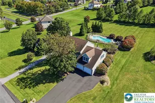 407 Danielle Dr, Bushkill Twp, PA 18064 - Photo 61