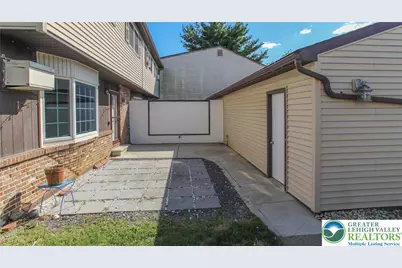 34 Cambridge Place, Catasauqua Boro, PA 18032 - Photo 3