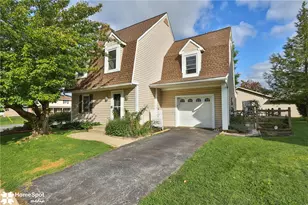 1862 Falcon Dr, Bethlehem, PA 18017 - Photo 1