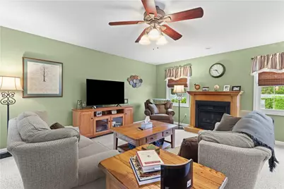 371 Willow Avenue, Walnutport Boro, PA 18088 - Photo 11