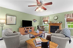371 Willow Ave, Walnutport Boro, PA 18088 - Photo 11