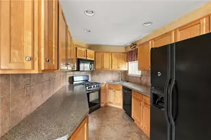 7419 Falcon St, New Tripoli, PA 18066 - Photo 13