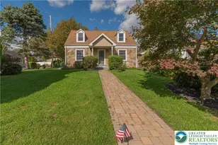 189 Greenleaf St, Emmaus Boro, PA 18049 - Photo 1