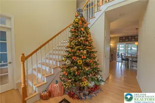 5547 Covenant Ct, Lower Macungie Township, PA 18106 - Photo 3